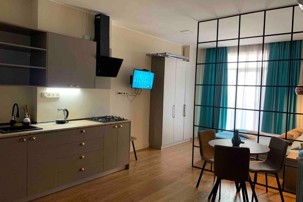 Geverse Apartment Batumi Exterior foto